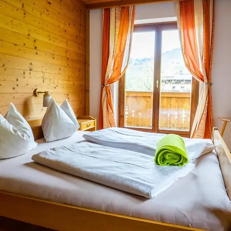 Hoellwarthof Apartment Goldegg