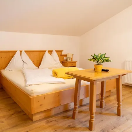 Hoellwarthof * גולדג