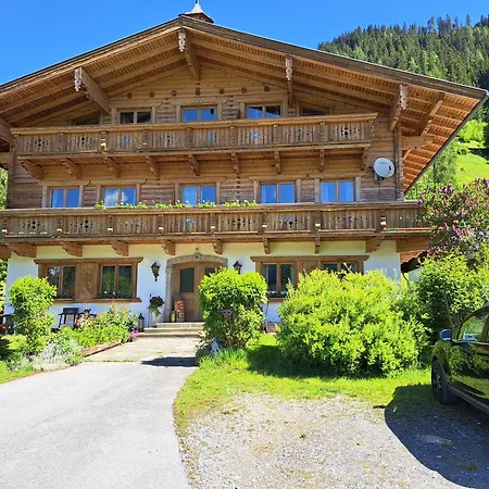 Hoellwarthof Apartment Goldegg